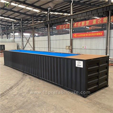 40 Traed a Anfonwyd i Bwll Cynhwysydd Awstralia