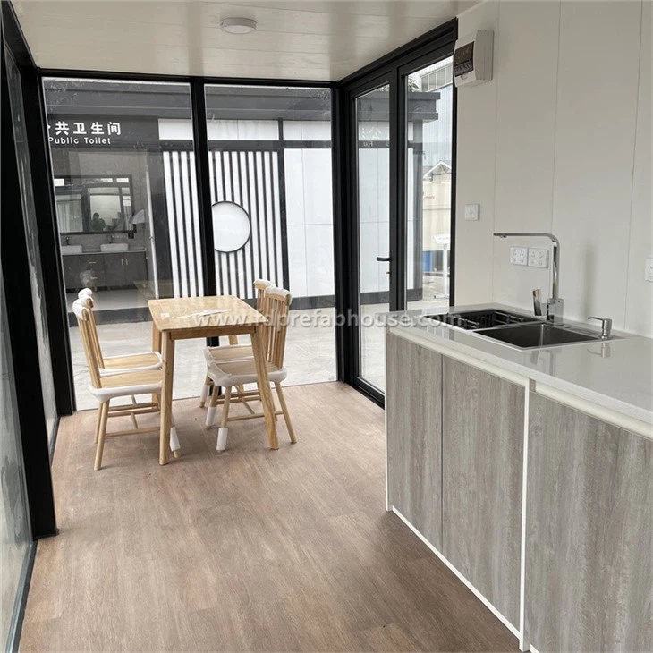 New Zealand Combined Double-deck Container Hotel